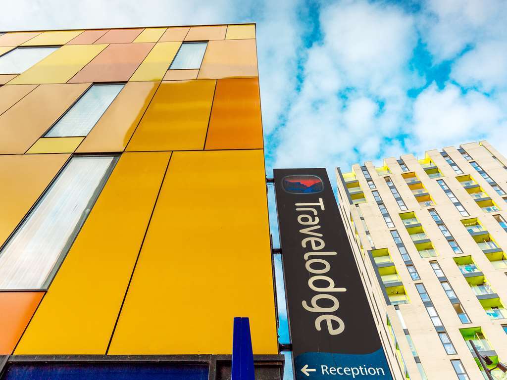 Travelodge London Barking Екстер'єр фото